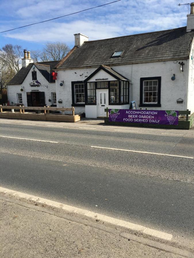 The Grapes Hotel Springholm Exterior foto